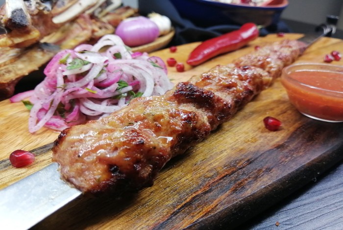 lyulya-kebab-iz-svininy